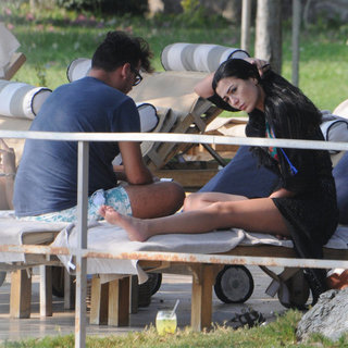 Deniz Çakir feet photo thumbnail