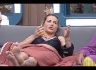 Deolane Bezerra feet photo 7