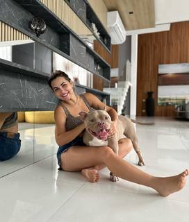 Deolane Bezerra feet photo 2