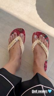 Deolane Bezerra feet photo 12