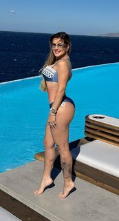 Deolane Bezerra feet photo 1