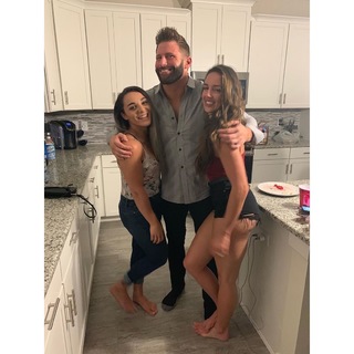 Deonna Purrazzo feet photo thumbnail