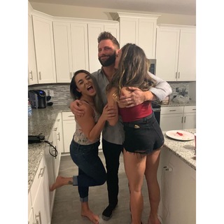 Deonna Purrazzo feet photo thumbnail