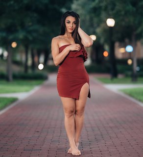 Deonna Purrazzo feet photo thumbnail