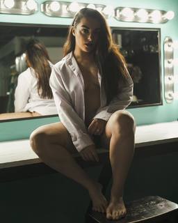 Deonna Purrazzo feet photo thumbnail