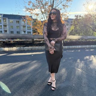 Deonna Purrazzo feet photo thumbnail