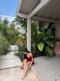 Derya Pinar Ak feet photo thumbnail