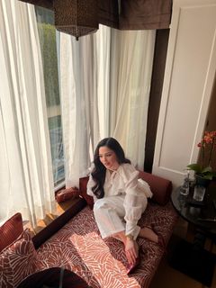 Derya Pinar Ak feet photo 6
