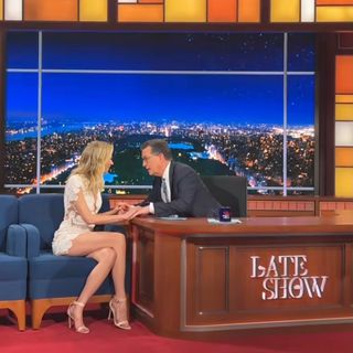 Desi Lydic feet photo 1