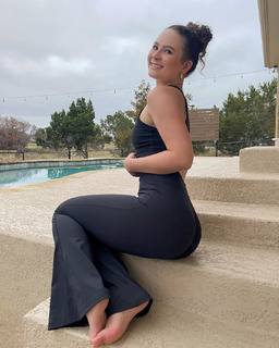 Desirae Elizabeth feet photo 5