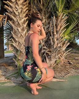 Desirae Elizabeth feet photo 15