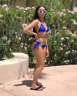 Desiree Mitchell feet photo thumbnail
