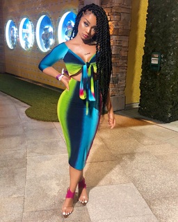 Desiree Mitchell feet photo thumbnail