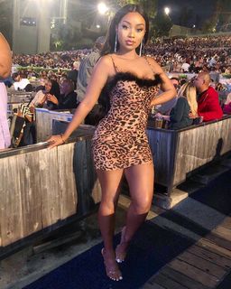 Desiree Mitchell feet photo thumbnail