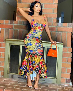 Desiree Mitchell feet photo thumbnail