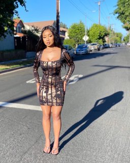 Desiree Mitchell feet photo thumbnail