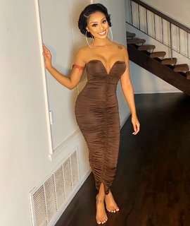Desiree Mitchell feet photo thumbnail