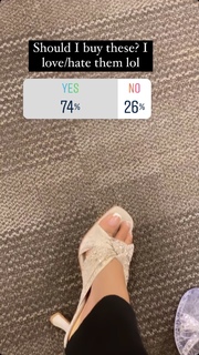 Desiree Mitchell feet photo thumbnail