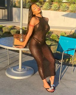 Desiree Mitchell feet photo thumbnail