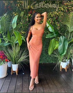Desiree Mitchell feet photo thumbnail