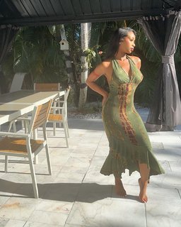 Desiree Mitchell feet photo thumbnail