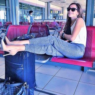 Despoina Vandi feet photo thumbnail