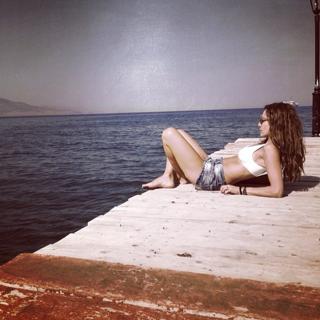 Despoina Vandi feet photo thumbnail