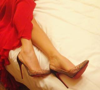 Despoina Vandi feet photo thumbnail