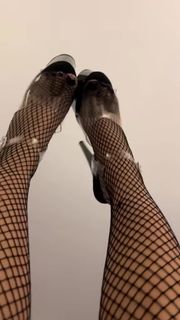 Dev feet photo 7