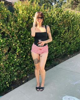Dev feet photo 16