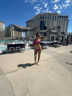 Dev feet photo 11
