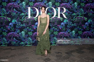 Deva Cassel feet photo thumbnail