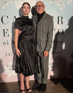 Deva Cassel feet photo thumbnail