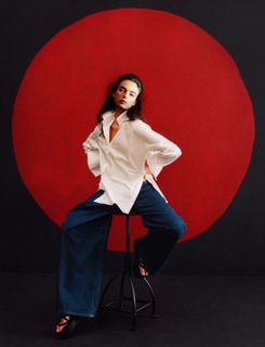 Deva Cassel feet photo thumbnail