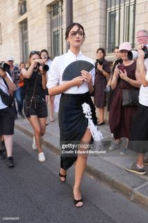 Deva Cassel feet photo 11