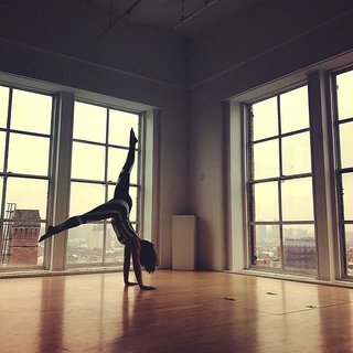 Devery Jacobs feet photo 1
