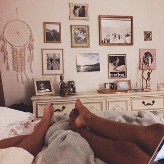 Devin Brugman feet photo thumbnail