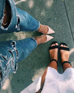 Devin Brugman feet photo thumbnail
