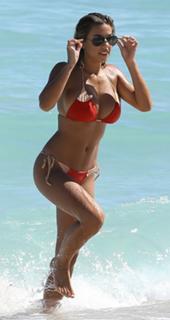 Devin Brugman feet photo thumbnail