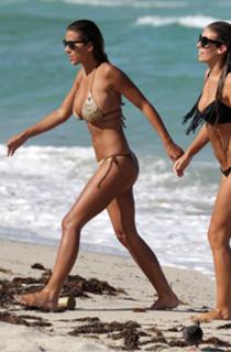 Devin Brugman feet photo thumbnail