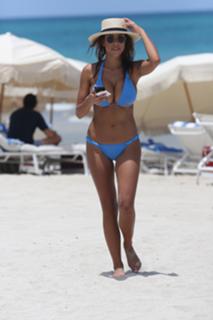 Devin Brugman feet photo thumbnail