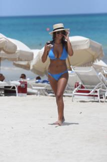 Devin Brugman feet photo thumbnail