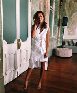 Devin Brugman feet photo thumbnail