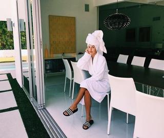 Devin Brugman feet photo thumbnail