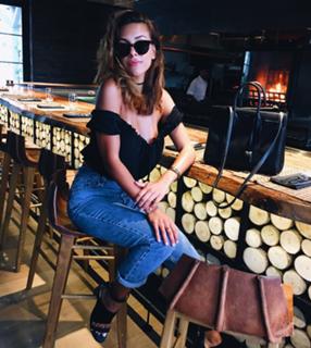 Devin Brugman feet photo thumbnail