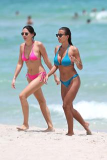 Devin Brugman feet photo thumbnail