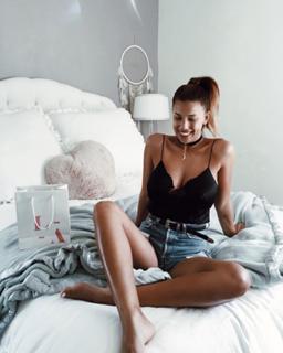 Devin Brugman feet photo thumbnail