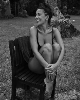 Devin Brugman feet photo thumbnail