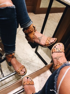 Devin Brugman feet photo thumbnail