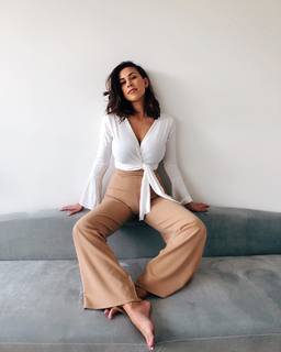 Devin Brugman feet photo thumbnail